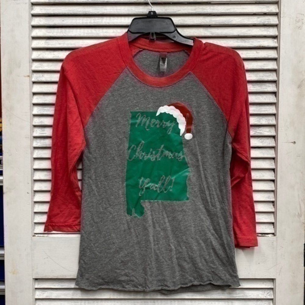 Merry Christmas Y’all Baseball Tee size XS